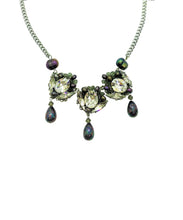 Load image into Gallery viewer, Baroque Freshater Pearls and Crystals Brazil  necklace
