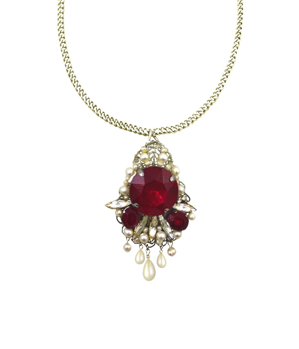 Alexandra Pearls and Swarovski Crystals necklace
